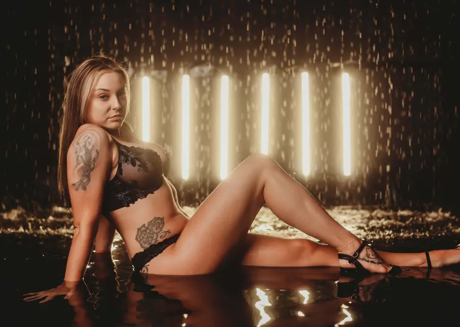 Whitney Doughty — Rain Room